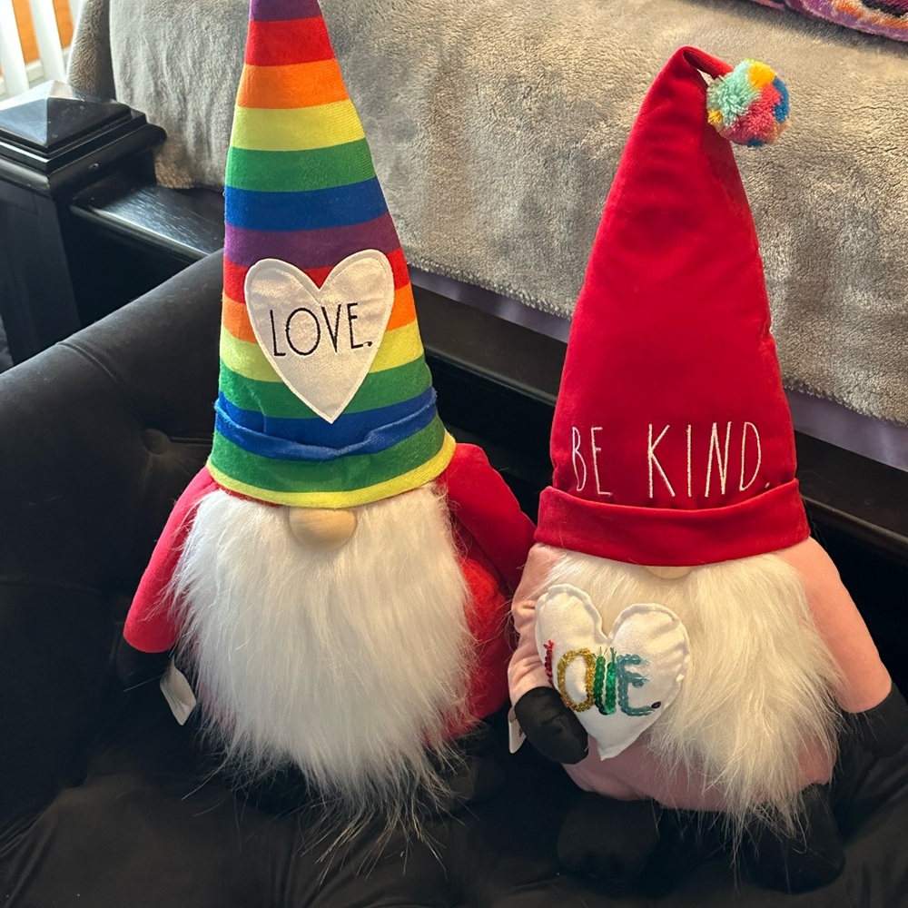 Rae Dunn gnomes